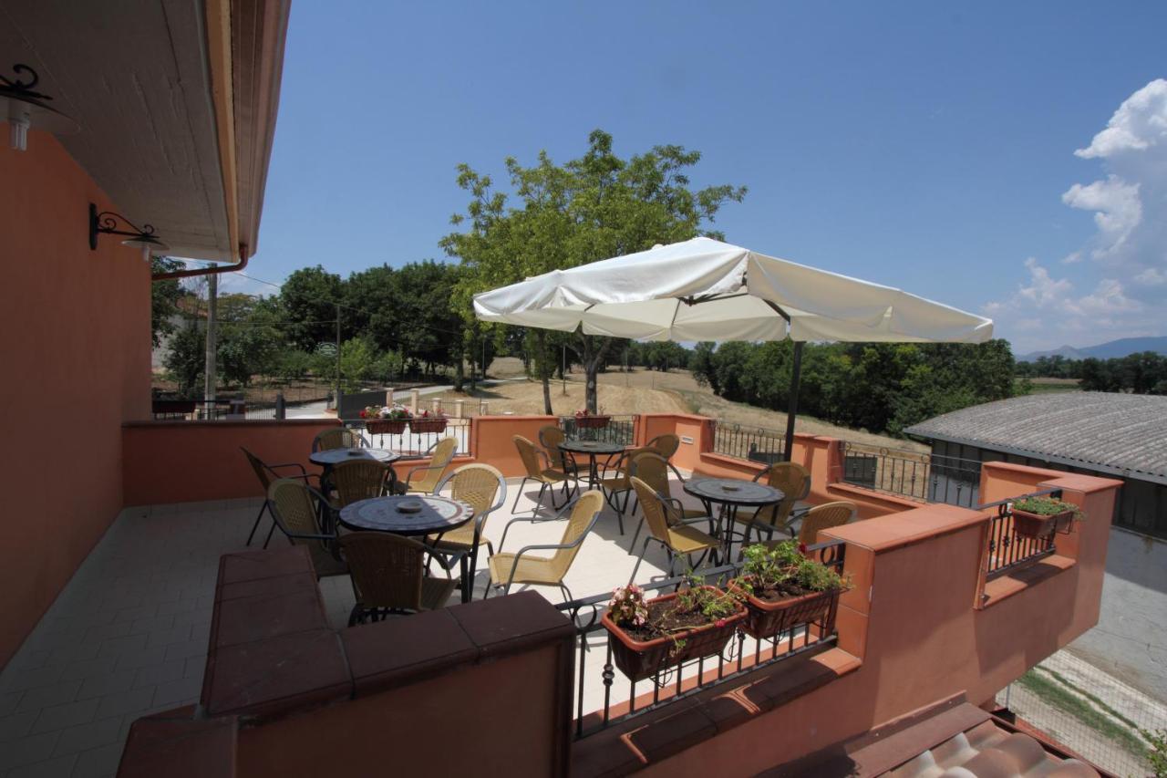 Azienda Agrituristica La Tenuta Del Falco Piedimonte San Germano Екстериор снимка