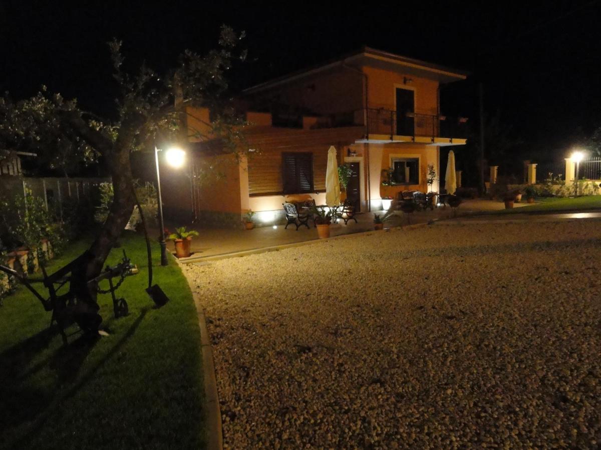Azienda Agrituristica La Tenuta Del Falco Piedimonte San Germano Екстериор снимка